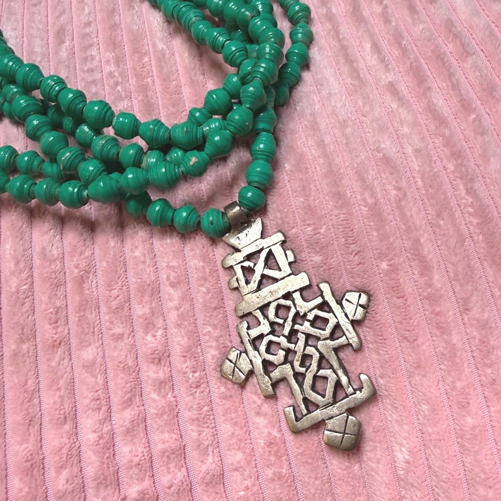 Green Paper Bead Multi Strand Necklace Ethiopian Cross Pendant Silver‎ Tone